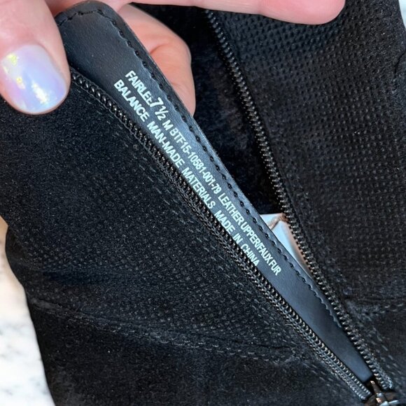 BareTraps Fairlee Black Ankle Zip Suede Leather Boots Size 7.5M Faux Fur Lined - Picture 8 of 13